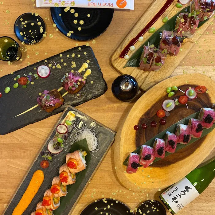 Rice n Roll Bistro | Sushi Bar & Thai Cuisine 4