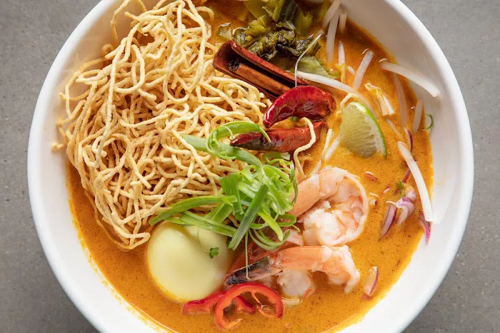 Rice n Roll Bistro | Sushi Bar & Thai Cuisine 7