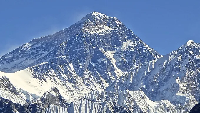 Everest Café | Nepalese & Indian Cuisine 1