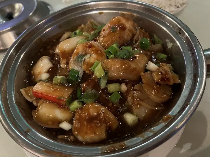 Harvey Moy's Chinese & American Restaurant 6