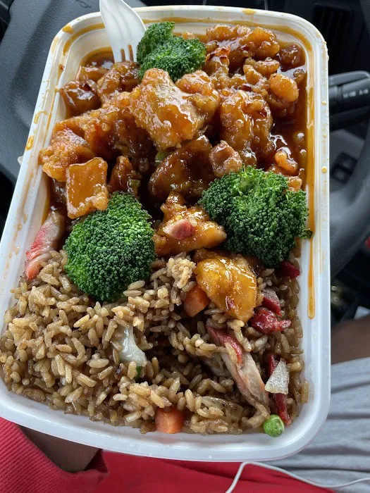 Happy Wok 10
