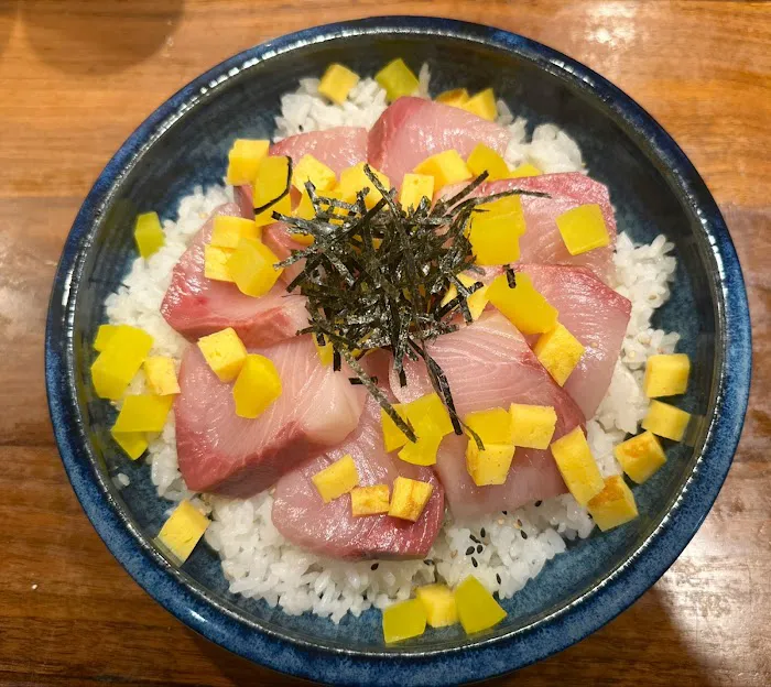 KIN by Rice n Roll | Sushi & Modern Asian & Ramen 10