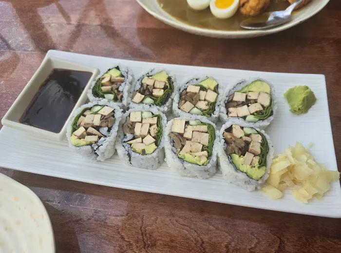 Tanpopo Ramen & Sushi Restaurant 1