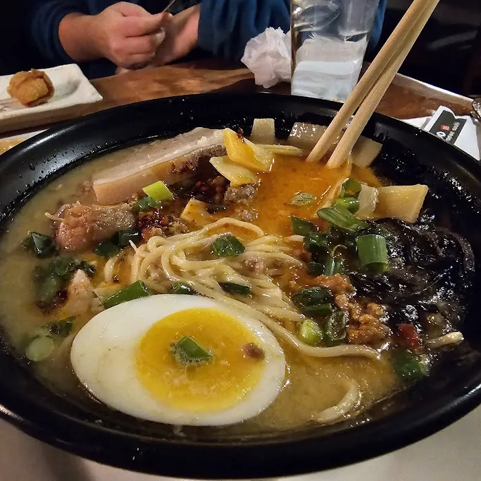 Tanpopo Ramen & Sushi Restaurant 8