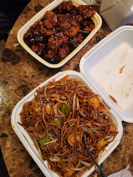 Wing's Carryout 5