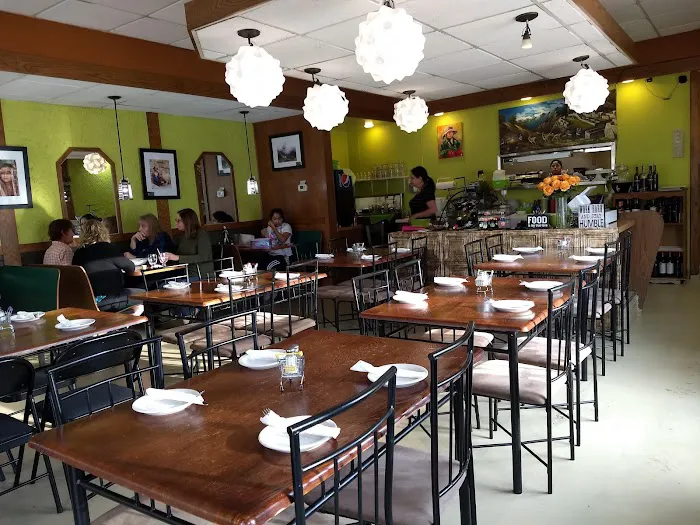 Chef Paz Restaurant 8