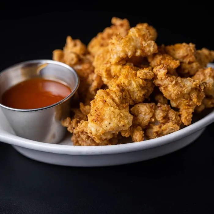 Crawdaddy's on Greenfield 6