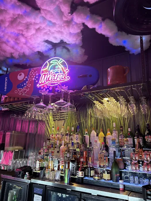 McCoco's the Best Caribbean Family Restaurant 9