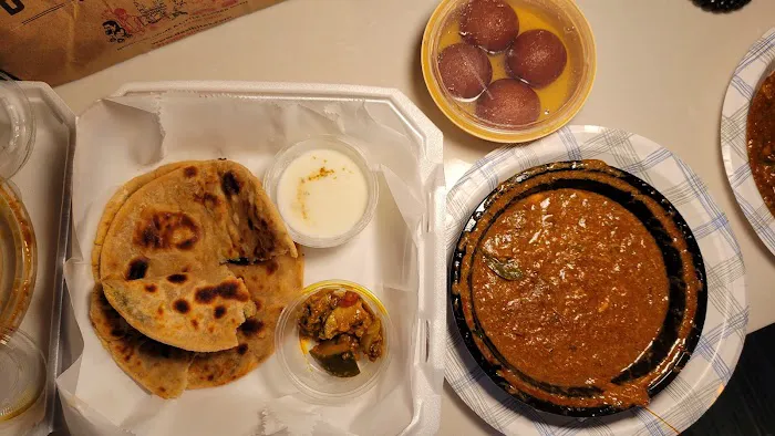 Desi Bites Indian Food 4
