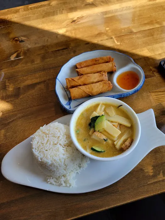 Pla Too Thai cuisine 3