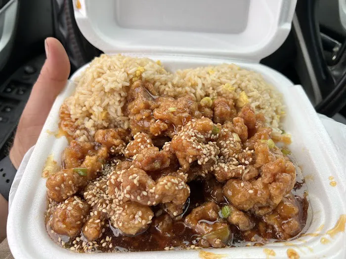 Golden China Resturant 7