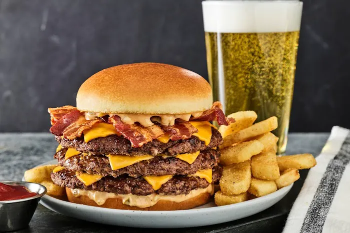 Red Robin Gourmet Burgers and Brews 2