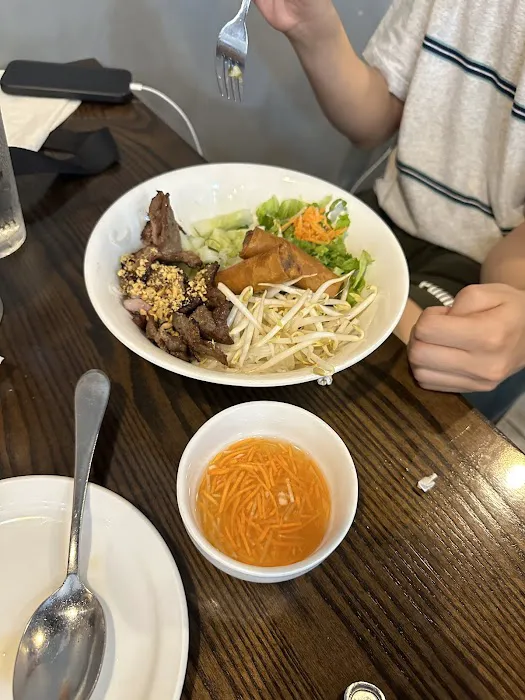 Salween Thai 8