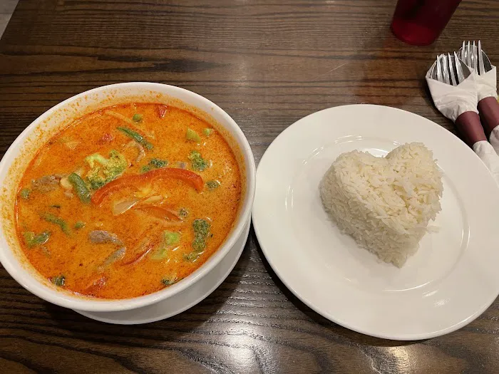 Salween Thai 9