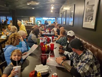 Big Fred's Pizza Garden & Lounge 0