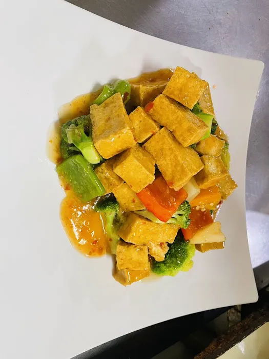 Jade Palace Restaurant 4