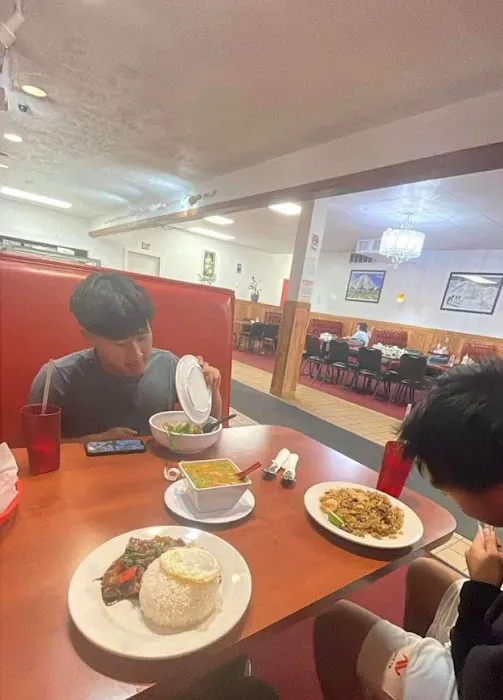 KNYAW MU THAI RESTAURANT 7