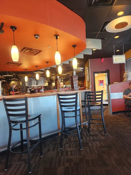 HuHot Mongolian Grill 4