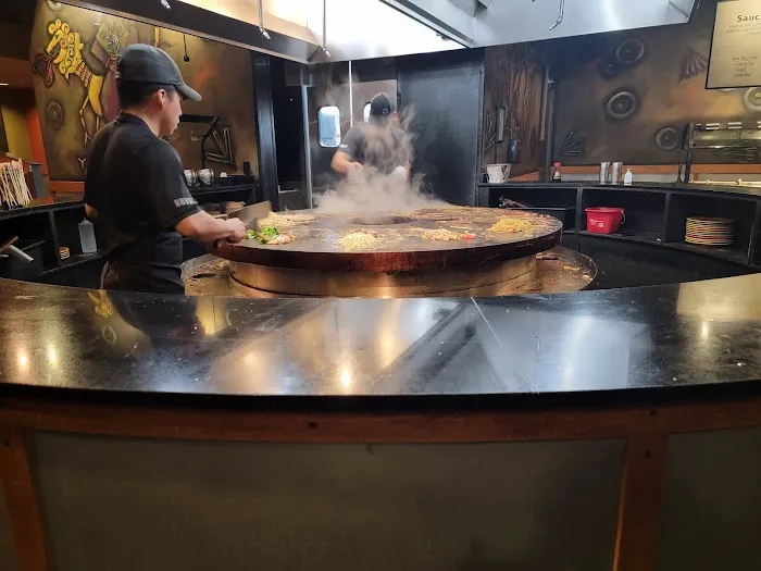 HuHot Mongolian Grill 9