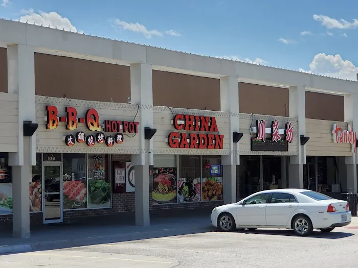 B-B-Q Hot Pot 2