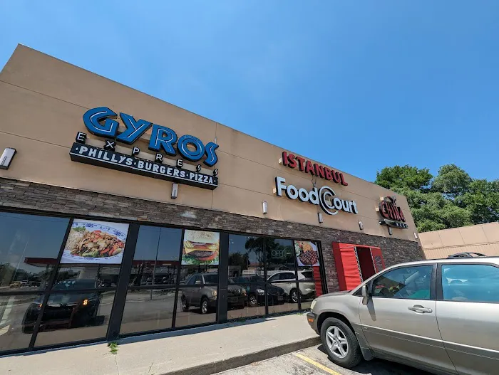The Food Court (Gyro Express/China Express) 3