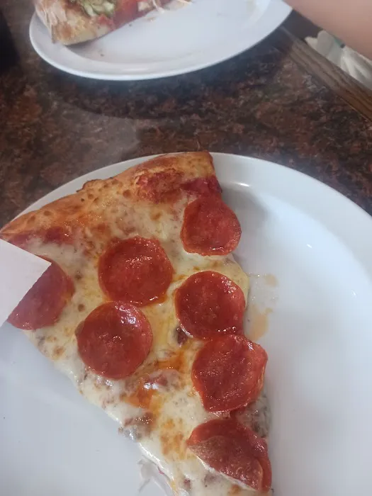 Zio's Pizzeria 5