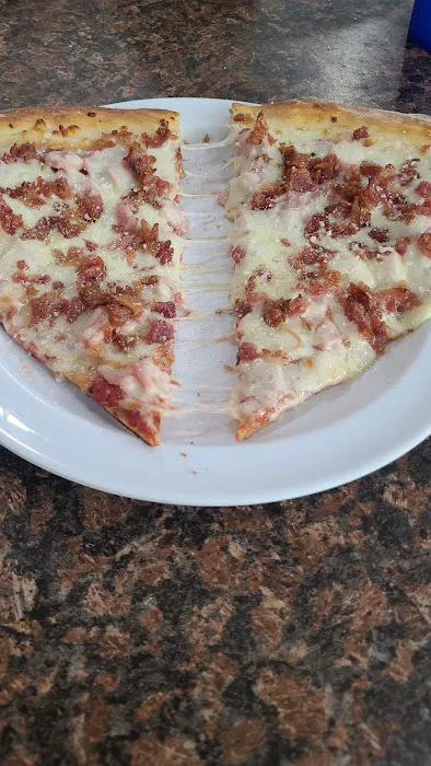 Zio's Pizzeria 4