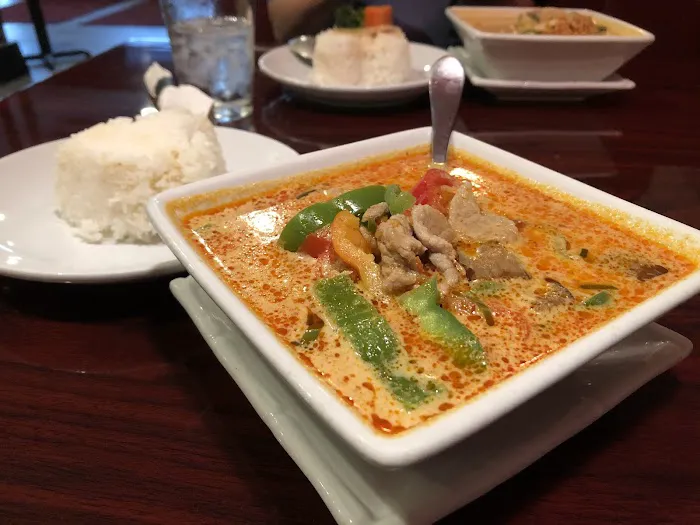 Salween Thai 8