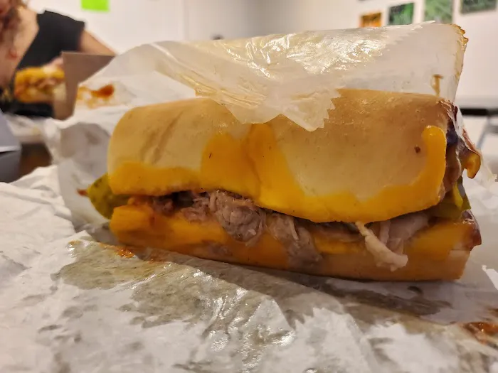 Star Deli 3