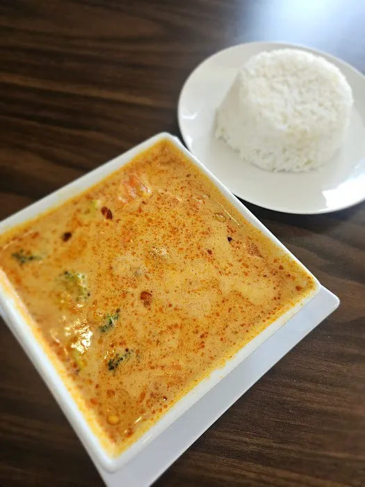 Tom Yum Knook Thai Restaurant 5