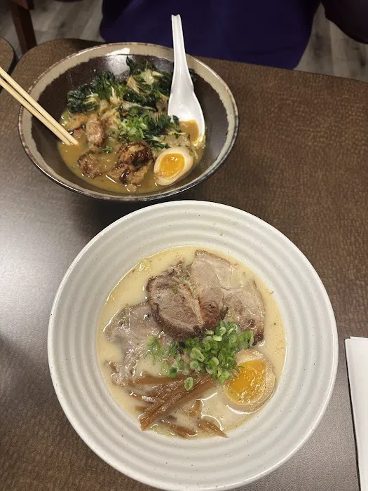 Tosh’s Ramen Holladay 4