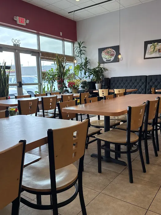 Cafe Trang Bistro Midvale 3