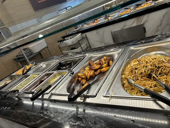 Carnival Buffet 3