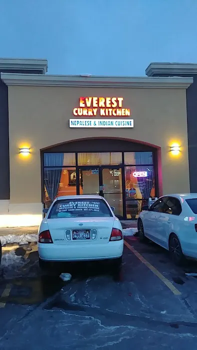 Everest Curry Kitchen 8