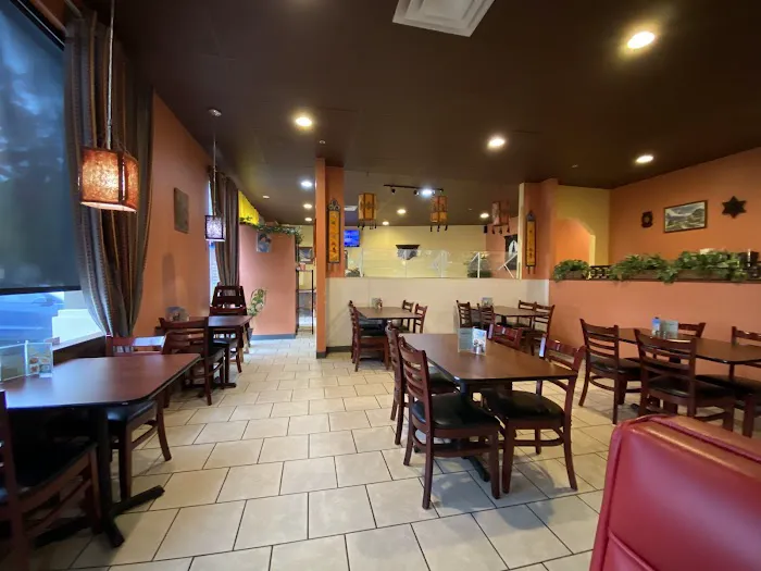 Everest Curry Kitchen 7