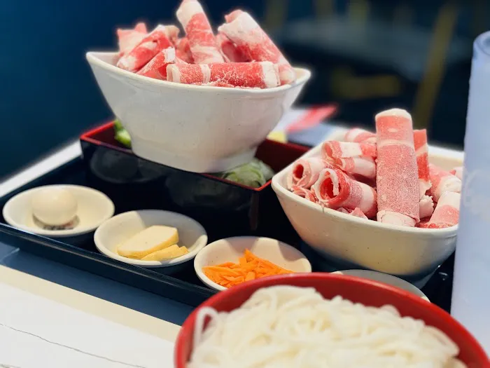 Ten Seconds Yunnan Rice Noodle 十秒到云南过桥米线 1