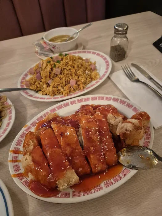 Golden Tree Cafe 9