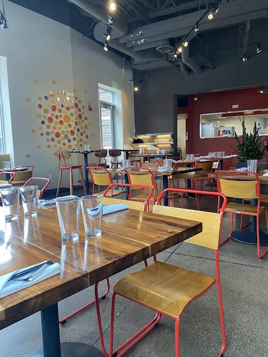 SOMI Vietnamese Bistro 3