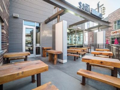 SOMI Vietnamese Bistro 0