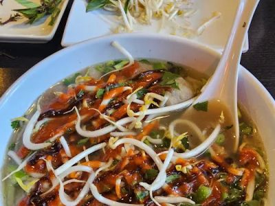 Red Lotus Bistro 0