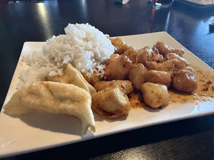 Red Lotus Bistro 10