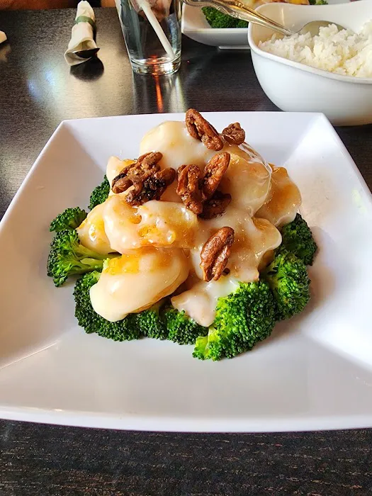 Red Lotus Bistro 8
