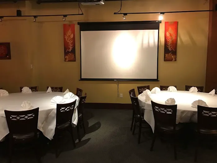 J. Wong's Thai & Chinese Bistro 1