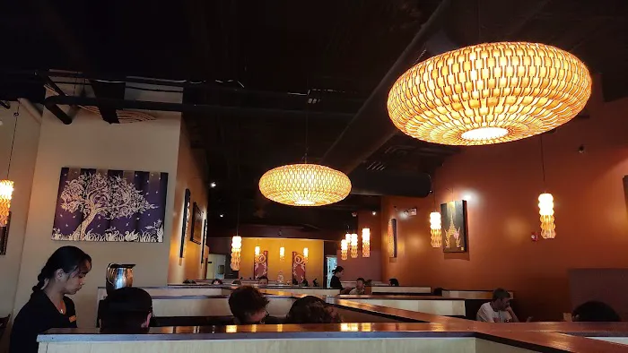 J. Wong's Thai & Chinese Bistro 2