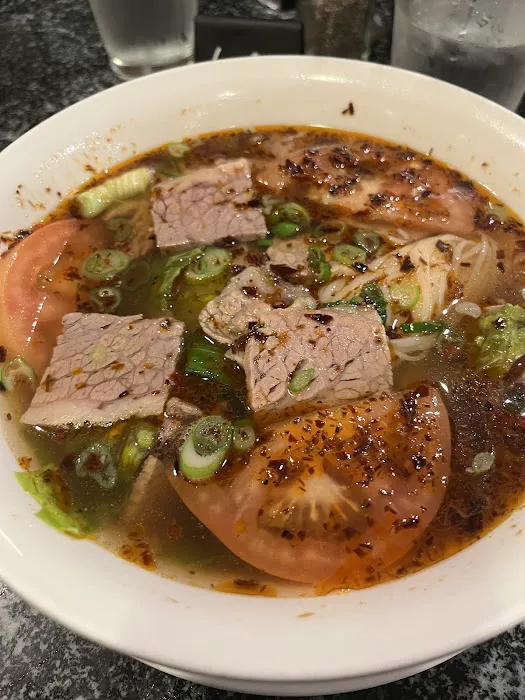 Mi La-Cai Noodle House 4