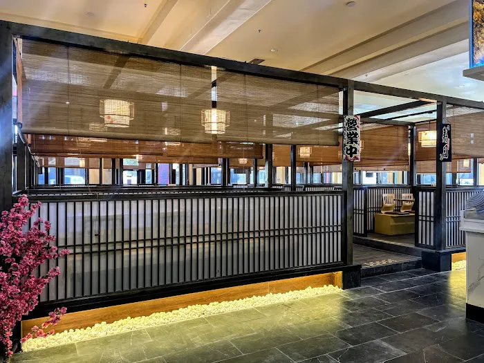 Tokyo Tower Japanese Sushi, Chinese Cuisine & Asian Fusion - Salt Lake City (SLC) 9