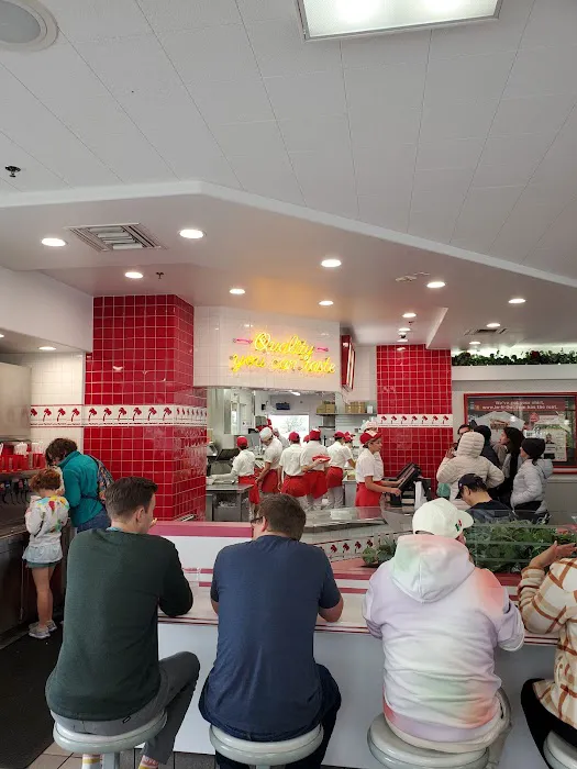 In-N-Out Burger 6