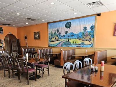 Dee Garden Thai Kitchen 0