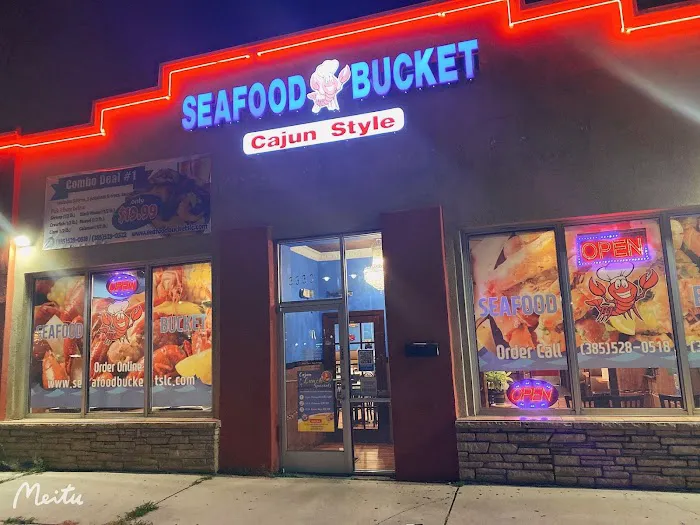 Seafood Bucket Cajun Style Seafood Restaurant 10