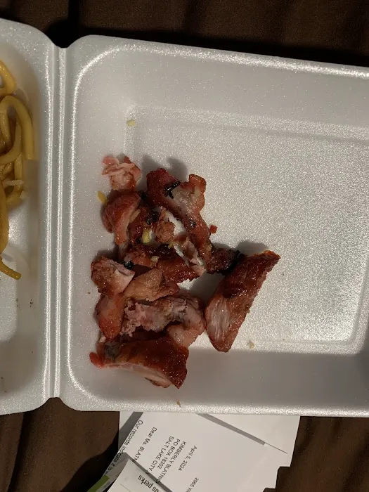 J & J Chinese Kitchen 6